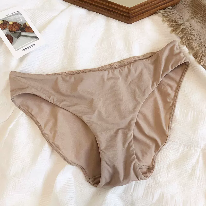 Quần Lót Nữ Cạp Vừa Kiểu Dáng Basic Chất Lượng Cao Cấp P160