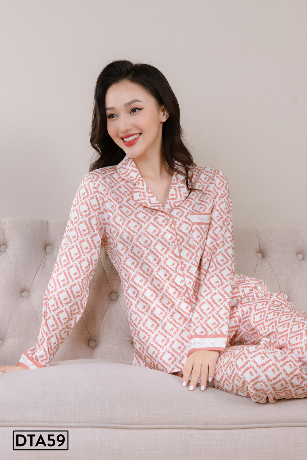 Bộ mặc nhà satin ZAM Luxury - DTA59 - Áo dài tay quần dài