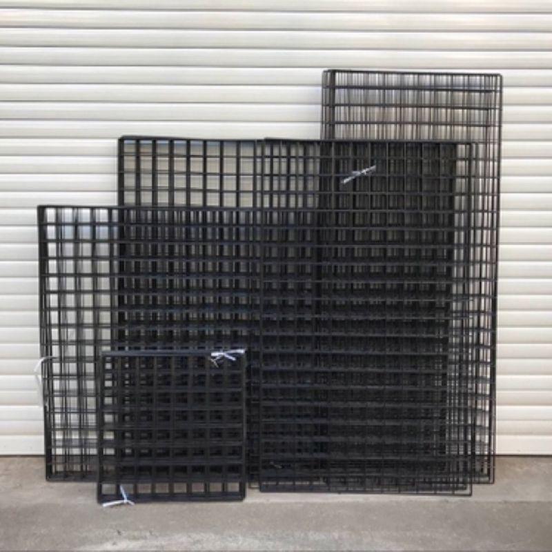 Khung lưới sắt trắng/ đen trắng trí nhà cửa size 35x35cm