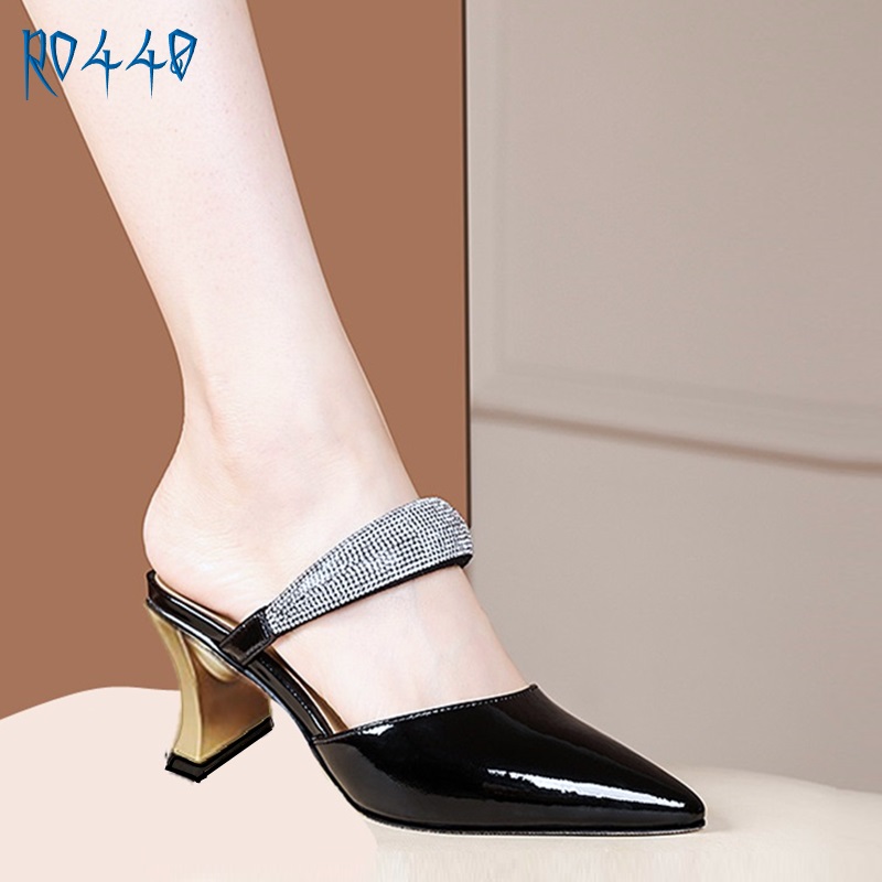 Giày cao gót nữ đẹp đế vuông 5 phân hàng hiệu rosata hai màu đen trắng ro440