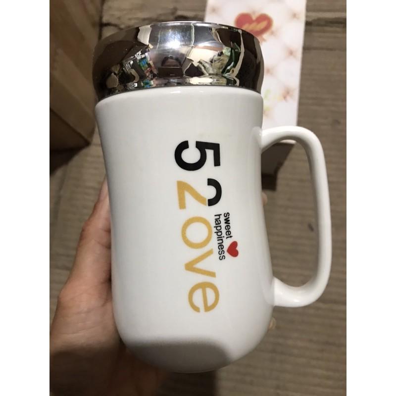 Cốc sứ nắp gương