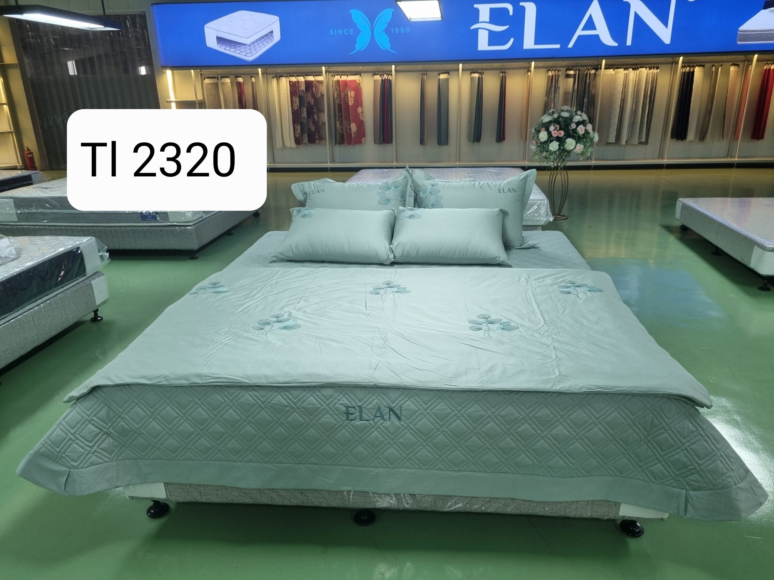 Bộ chăn ga phủ gối 7 món ELan Hàn Quốc cao cấp vải cotton satin DB ST2258 gồm: Ga phủ, chăn chần bông 4 mùa, 4 vỏ gối nằm, 1 vỏ gối ôm