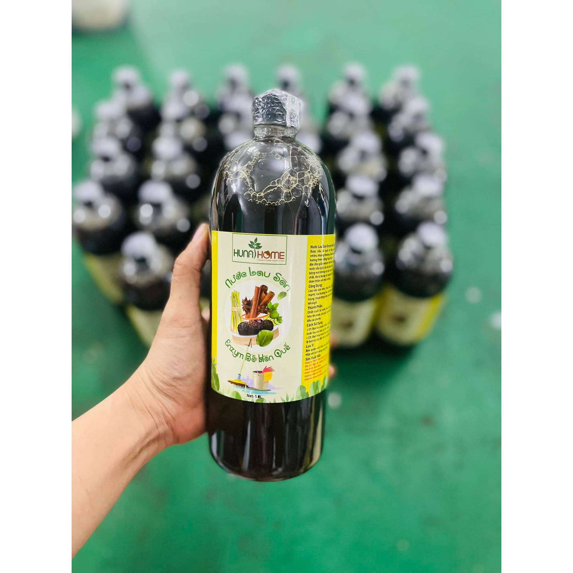 Nước lau sàn enzyme bồ hòn quế Huna'shome chai 1 lít