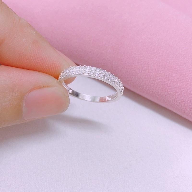 Nhẫn Bạc 2 hàng đá cho nữ. Đính đá li ti lấp lánh nhẹ nhàng nhưng không kém phần tinh tế sang trọng - Nomi Shop