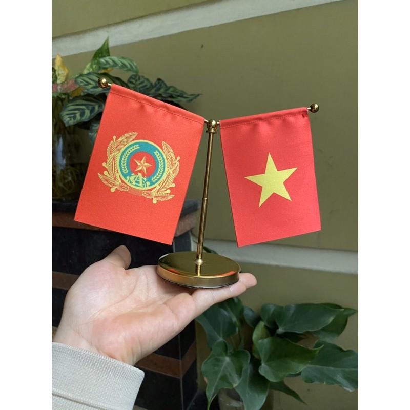 Cờ mini để bàn trang trí