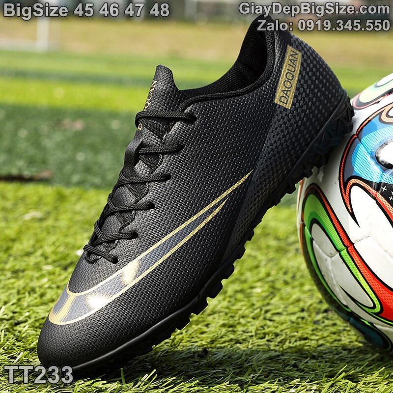 Giày đá bóng sân cỏ nhân tạo cỡ lớn 45 46 47 48 cho nam cao to chân ú bè. Big size soccer shoes for wide feet