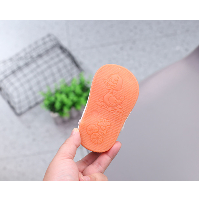 Giày tập đi siêu nhẹ, chống trơn trượt cho bé– GSD9122