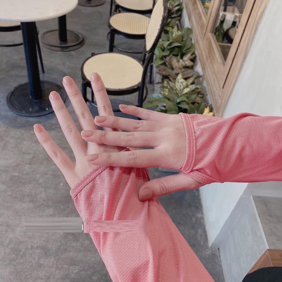 Áo chống nắng nữ dáng ngắn chất liệu thông hơi kim cương mềm, mát