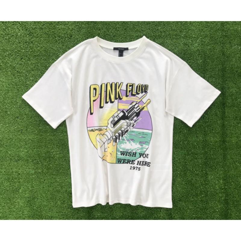 Áo thun trắng in hình hiêu F21