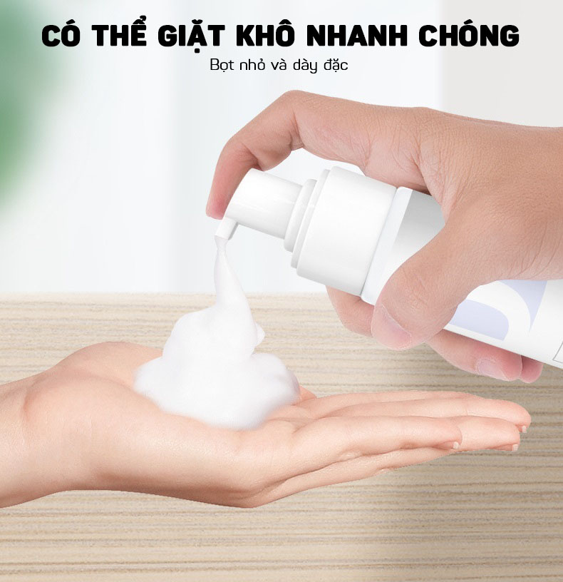Dung Dịch Tẩy Rửa Vết Máu Trên Quần Áo, Đồ Lót Siêu Sạch 200ML- Hàng Nhập Khẩu