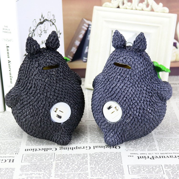 Tượng totoro trang trí có đèn phát sáng