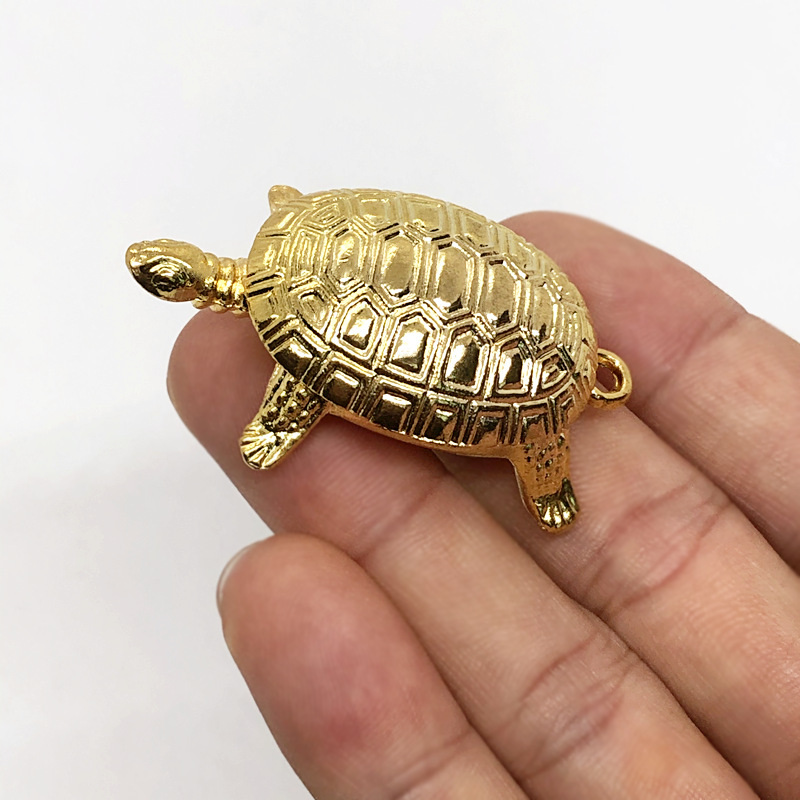 01 cụ Rùa vàng size 50x2.5mm