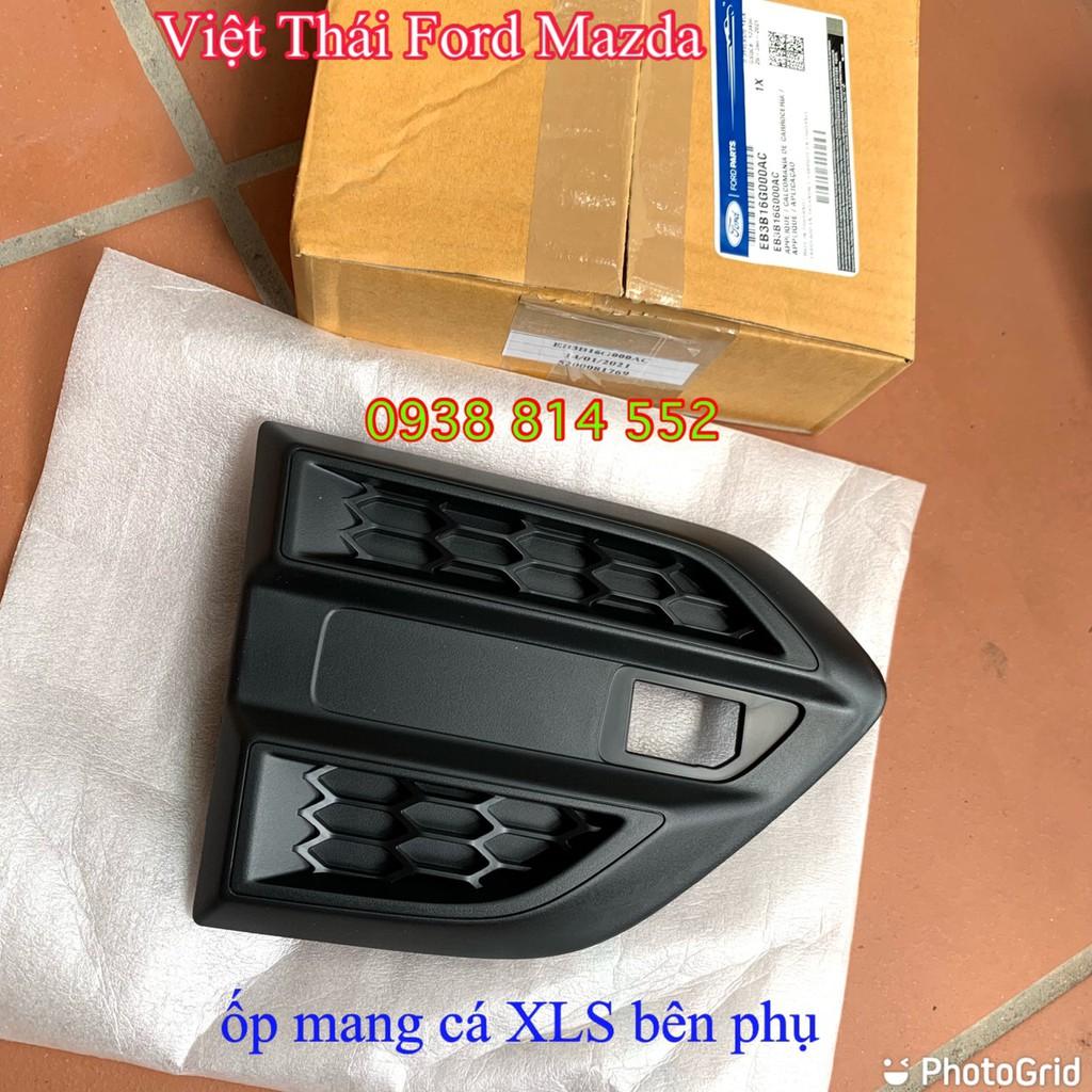 Ốp mang cá tai xe Ranger XLS RH bên phụ