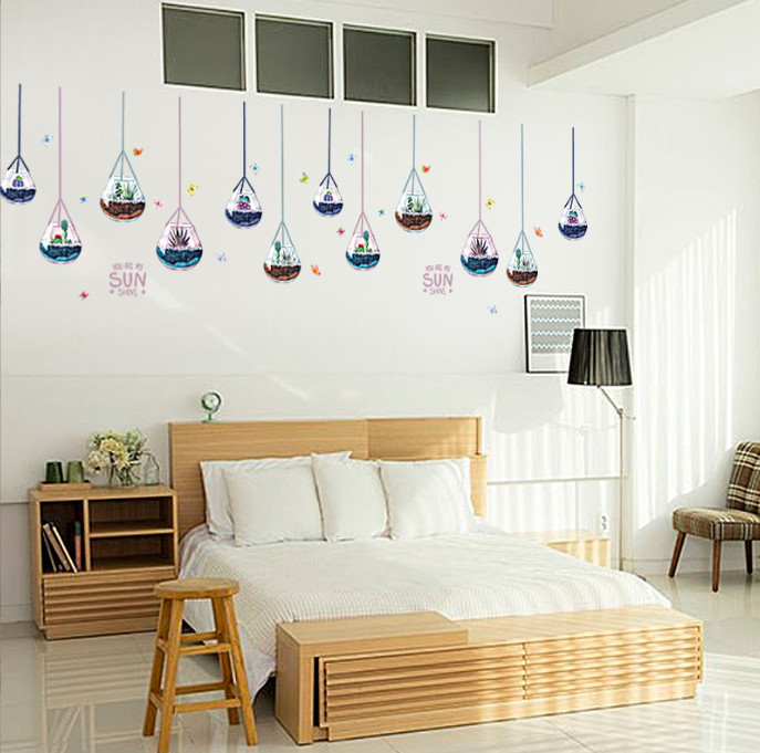 Decal trang trí tường - Những chậu cây thủy tinh