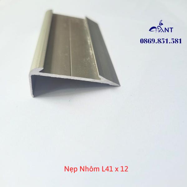 Nẹp nhôm chữ L, nẹp nhôm L41x12, nẹp chống trơn trượt bậc thang nhôm dễ thi công