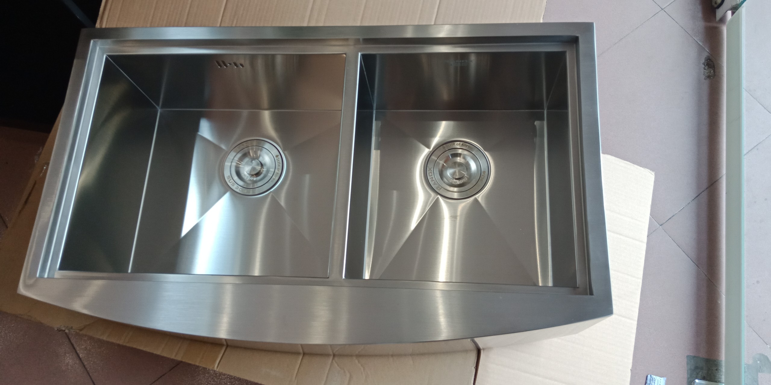 Combo bộ chậu rửa chén RANOX Apron sink và vòi rửa cao su cao cấp RN44998