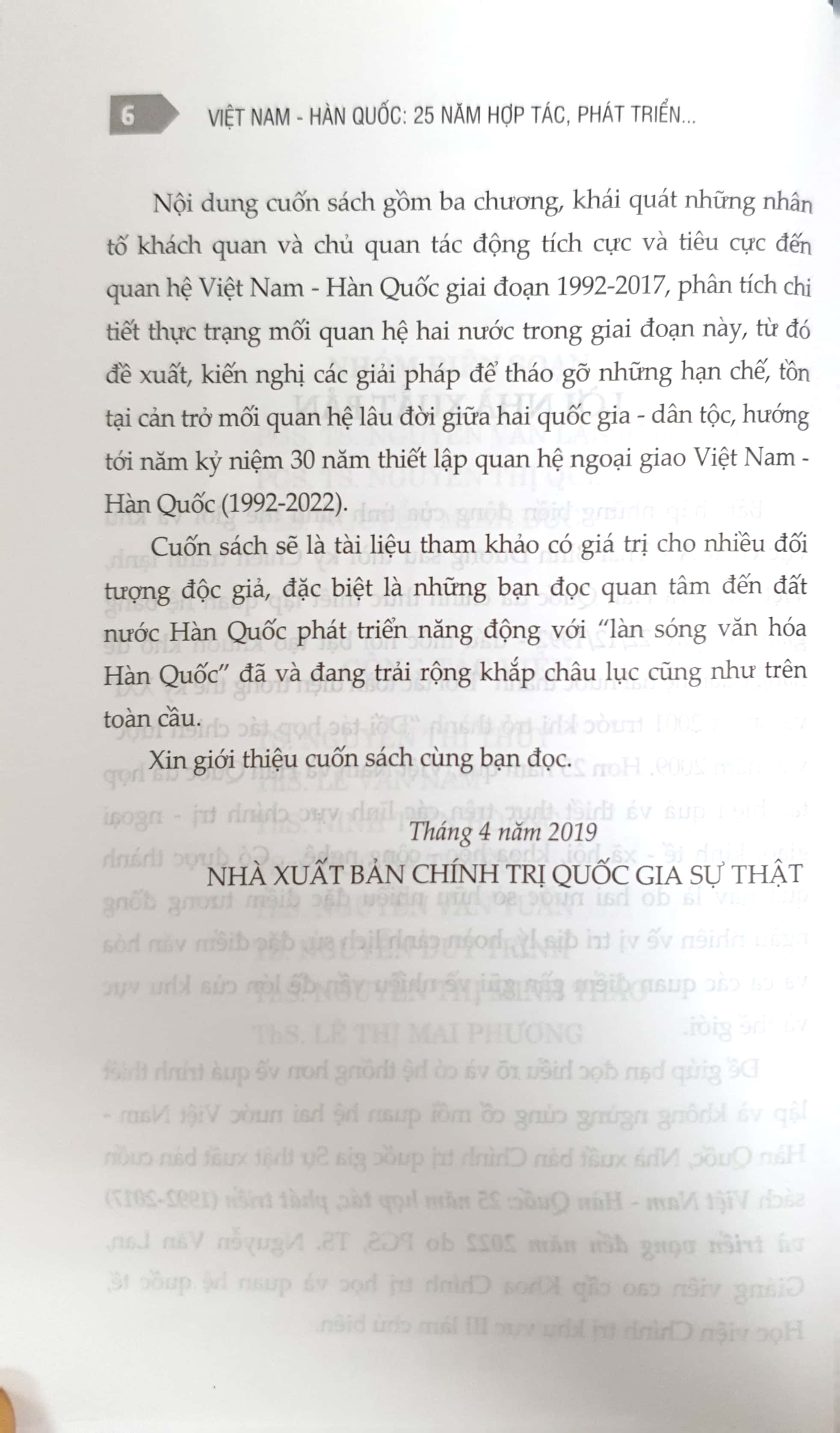 Việt Nam - Hàn Quốc: 25 năm hợp tác, phát triển (1992 - 2017) và triển vọng đến năm 2022