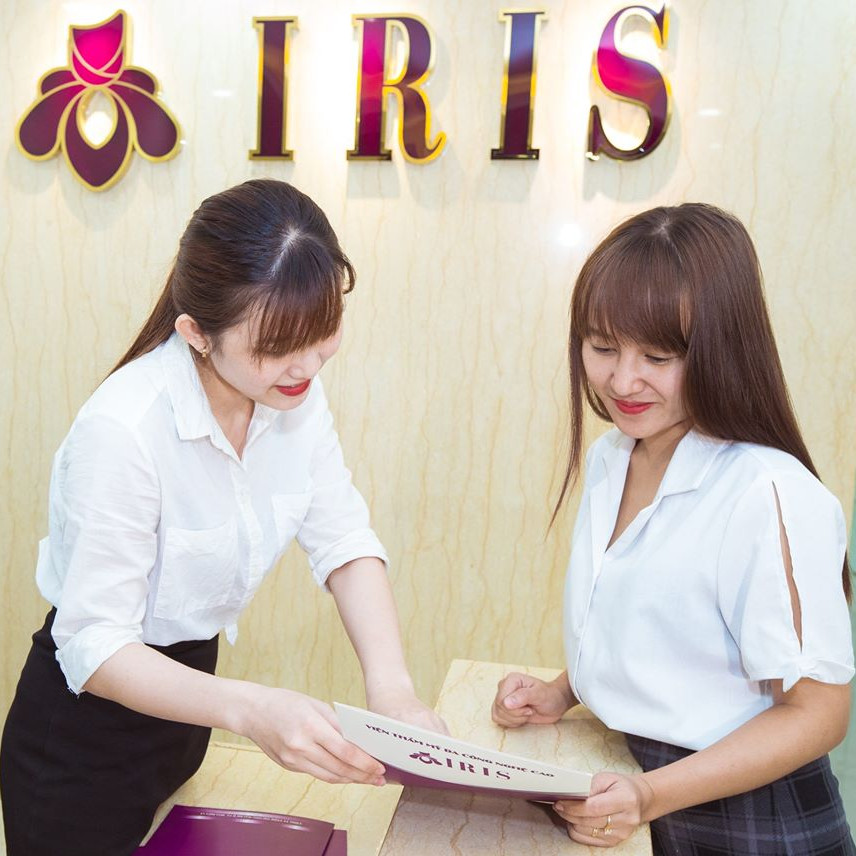 Liệu trình 12 bước điều trị mụn bằng công nghệ cao trị giá 800.000 VND tại Viện thẩm mỹ Công Nghệ Cao IRIS
