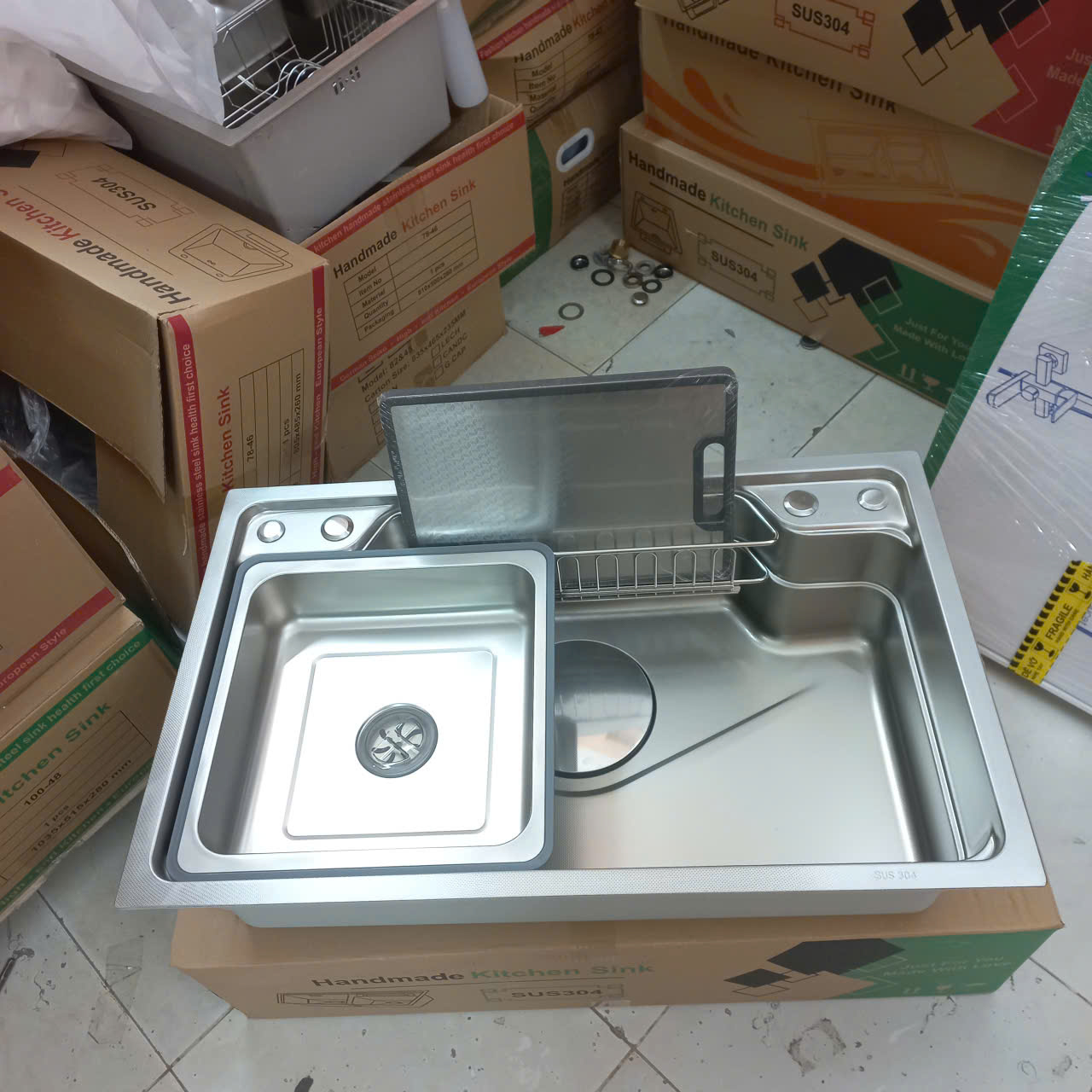 Chậu rửa bát 1 hố inox304 có giá cài thớt, vân linen chống xước 78x48cm thành dày 4li, khay inox, thớt inox, thoát nhanh ngăn mùi-Hàng chính hãng