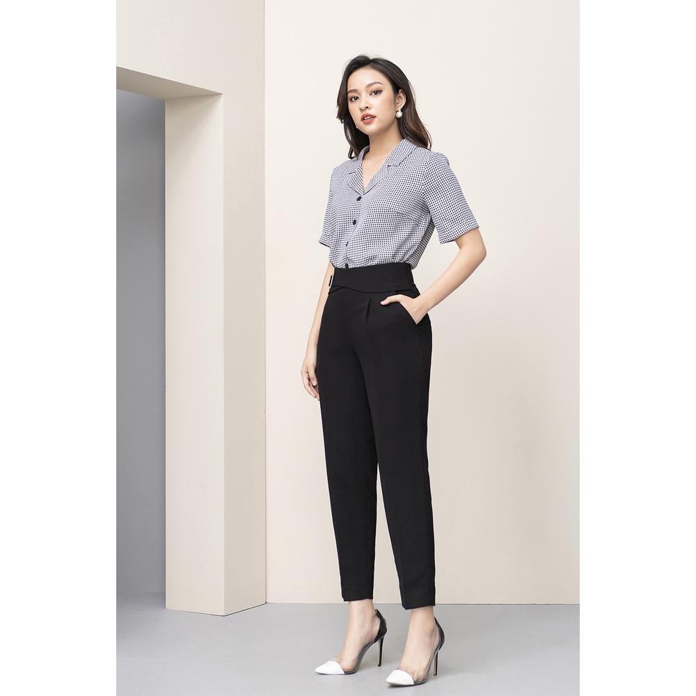 Áo Sơ Mi Nữ LUPERI LFSM1187 Kẻ Sọc Caro Đẹp Kiểu Dáng Croptop Cổ Vest Basic Tay Cộc Gập Gấu Cho Nàng Công Sở Cá Tính