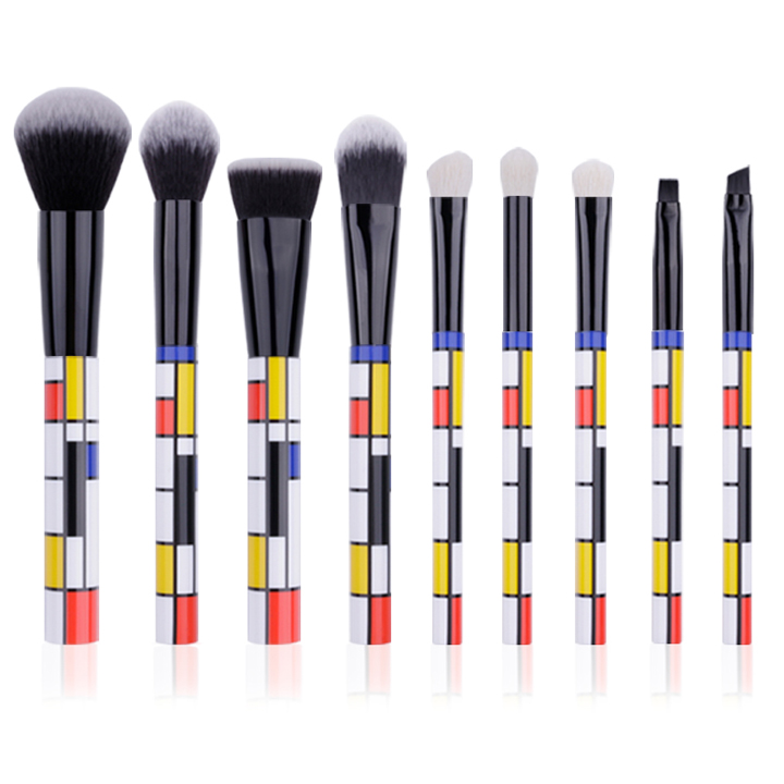 Bộ cọ trang điểm 9 cây Ducare 9 PCS Makeup Brushes Set Red Blue Yellow