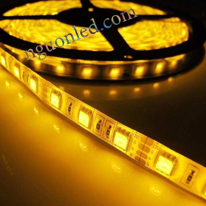 Đèn led dây dán cuộn 5m màu vàng 5050 loại tốt