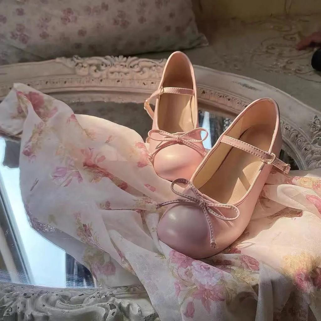 Giày búp bê lolita