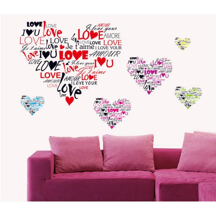 Decal trang trí tường hình Trái Tim chữ LOVE