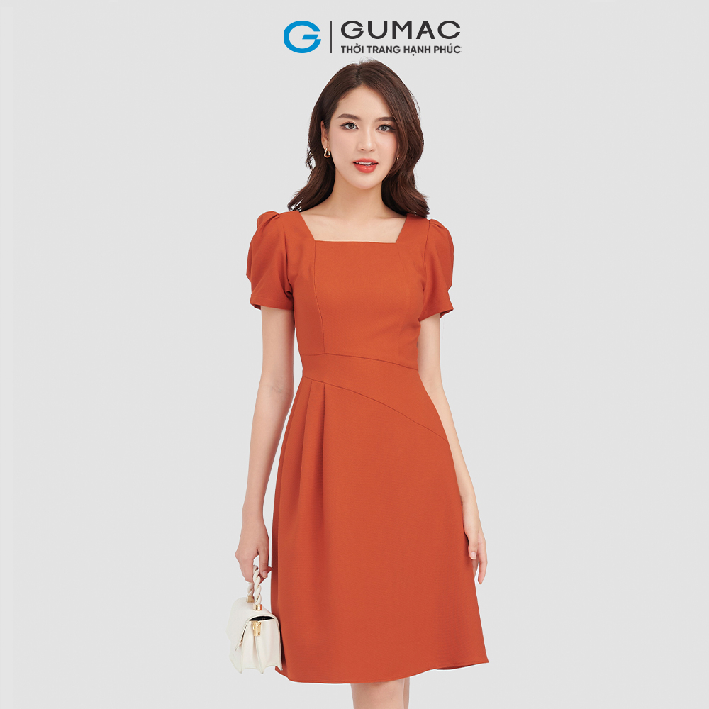 Đầm form A cổ U GUMAC DD04038 xếp eo cách điệu hạ eo