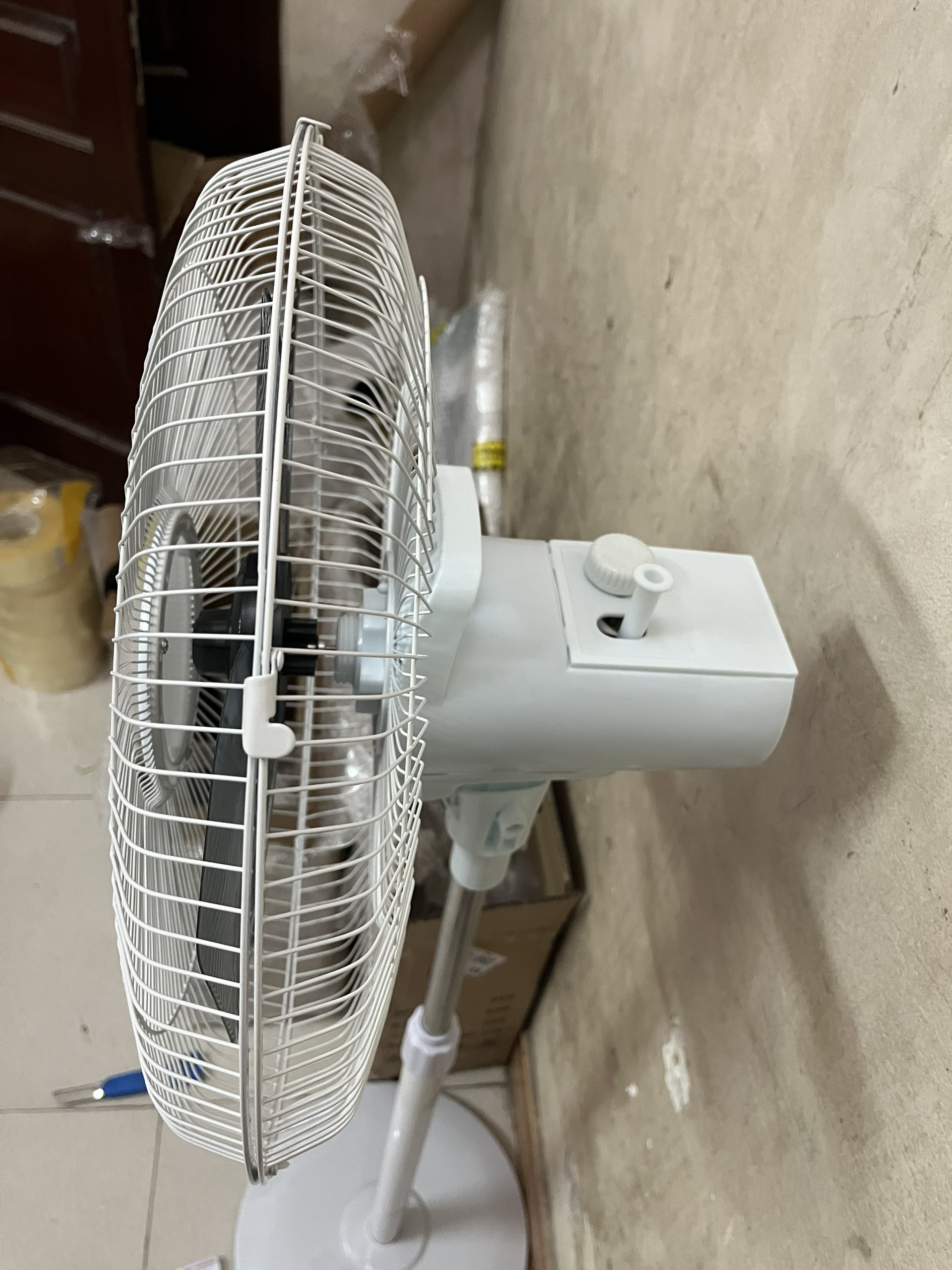 Quạt Năng Lượng Mặt Trời