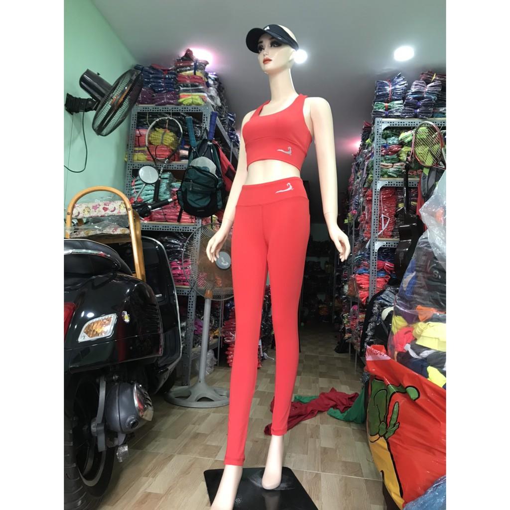 Bộ tập gym, yoga nữ được thiết kế thời trang với chất liệu cao cấp siêu co giãn, thấm hút mồ hôi tốt.