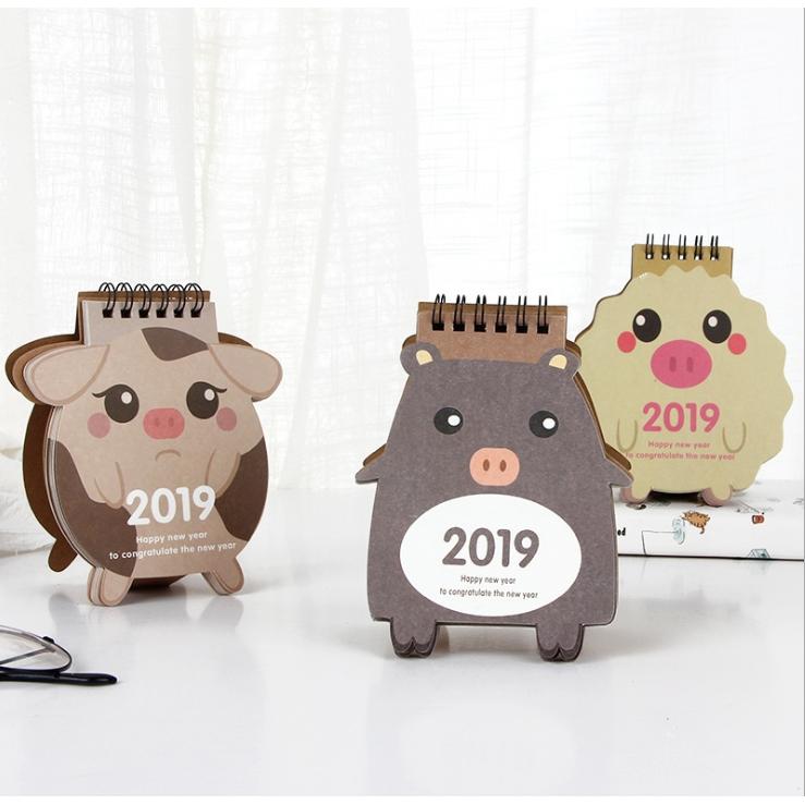 Lịch để bàn hình heo 2019 (Giao Mẫu Ngẫu Nhiên)