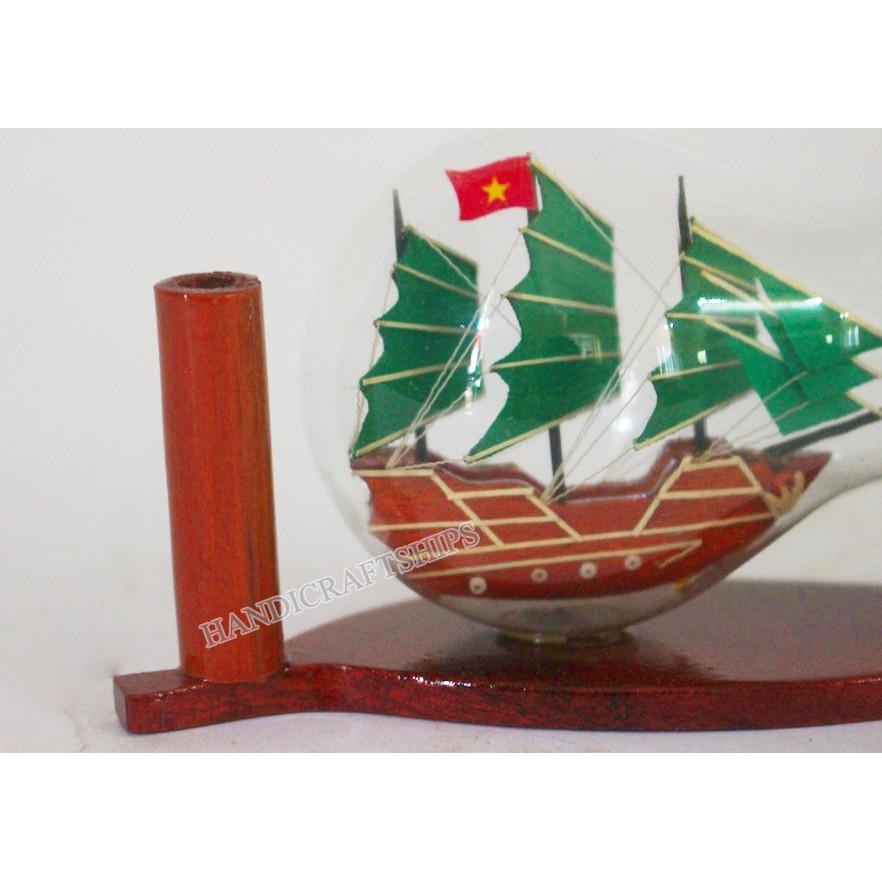 Combo 2 thuyền Hạ long trong bóng đèn