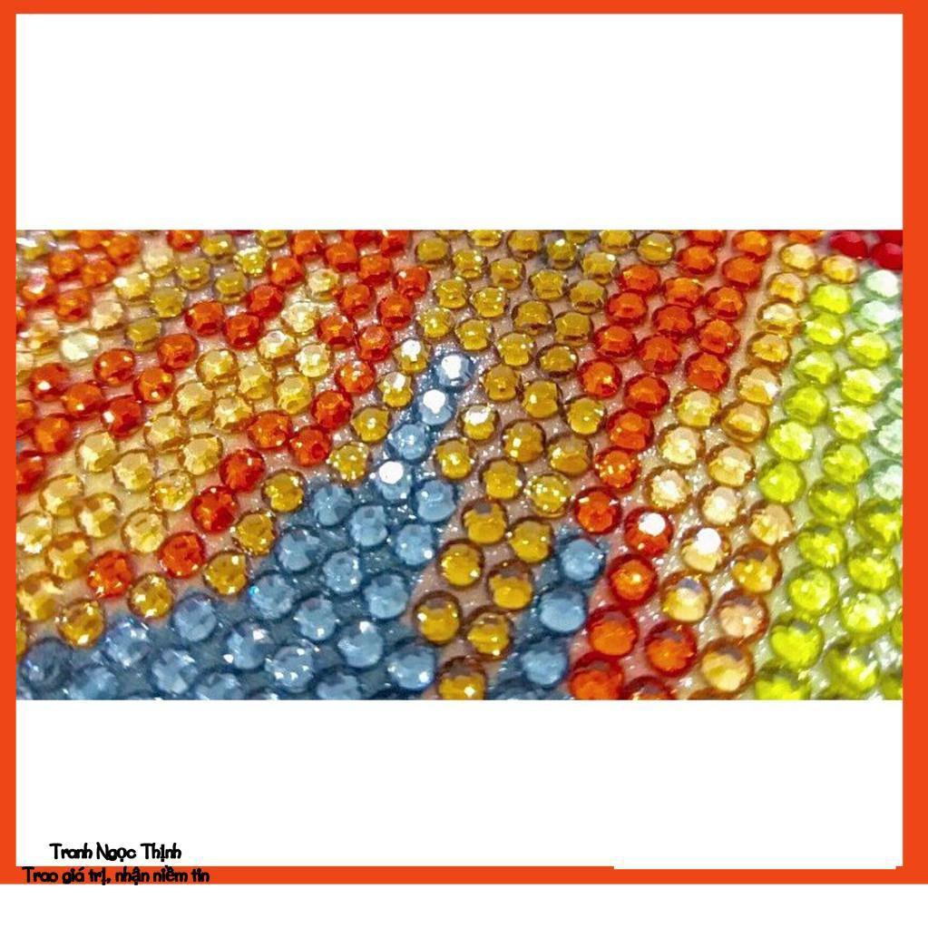 Rẻ vô địch-Tranh đính đá cao cấp Đức Mẹ Maria cầm bông huệ trắng