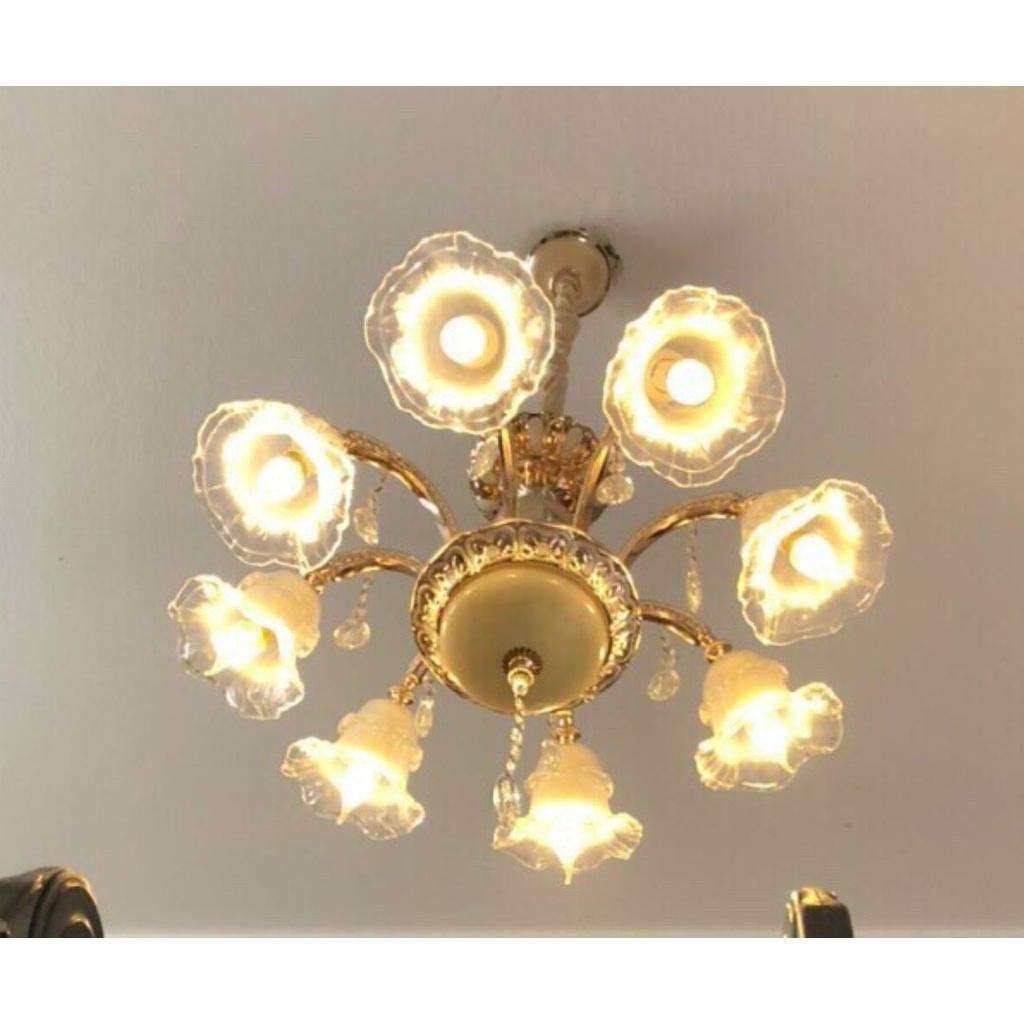 Đèn chùm pha lê cao cấp IMANY phong cách mới lạ, độc đáo, điểm mới lạ cho không gian nội thất nhà bạn