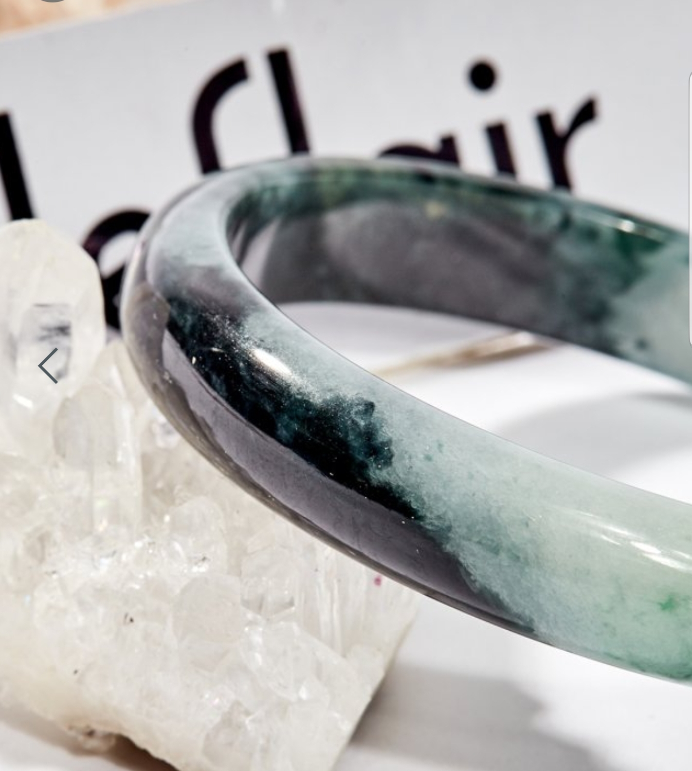 Vòng Tay Cẩm Thạch Jadeite Bản Hẹ 63 mm