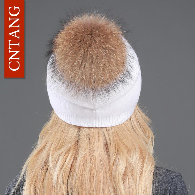 MÙA THU ĐÔNG Len Dệt Kim Mũ Nam Nữ Thời Trang Pompon Beanies Mũ Lông Thú Nữ Ấm Áp Viên Có Đá Tự Nhiên Gấu Trúc Lông Thú mũ Lưỡi Trai - one