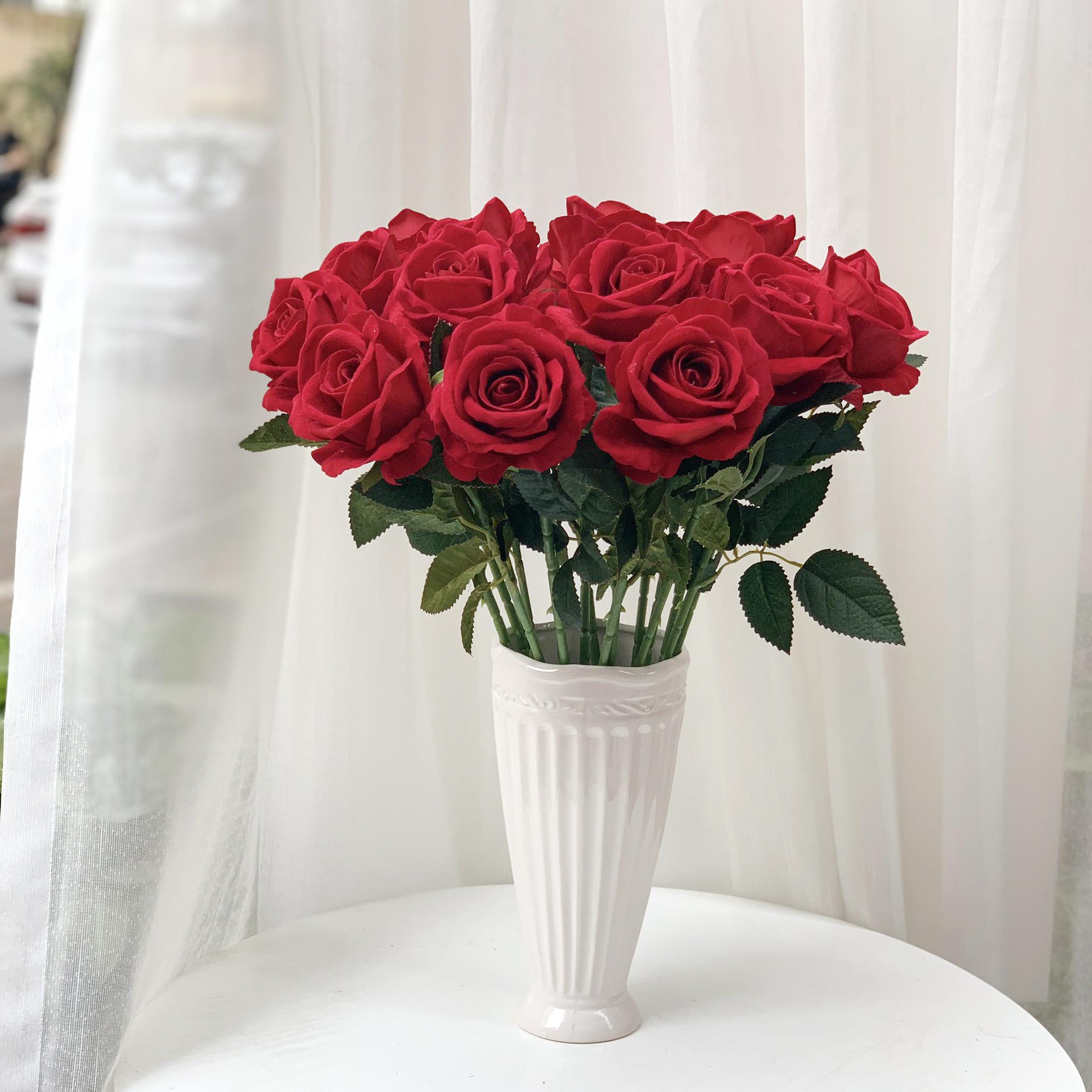 Combo 5 bông hoa hồng giả nhân tạo không kèm lọ hoa - Đỏ sẫm