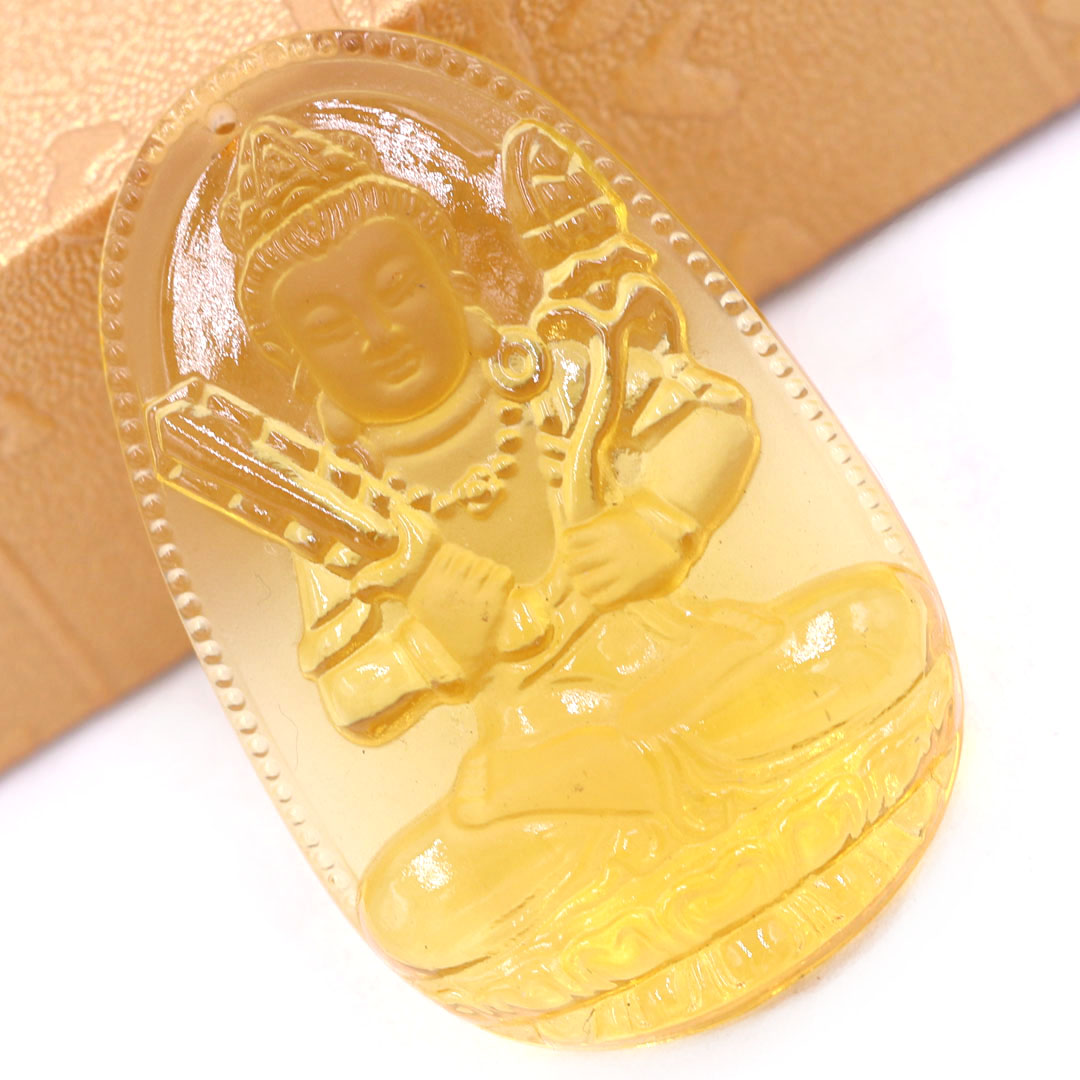 Mặt Phật Hư không tạng thuỷ tinh vàng 3.6 cm kèm móc và vòng cổ dây cao su đen, Mặt Phật bản mệnh