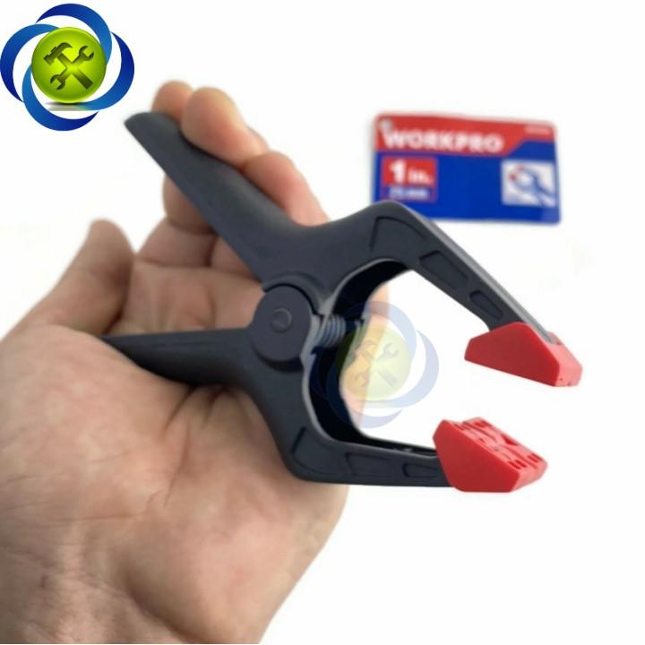 Kẹp nhựa Workpro W032002 miệng kẹp mở rộng 25mm màu đen
