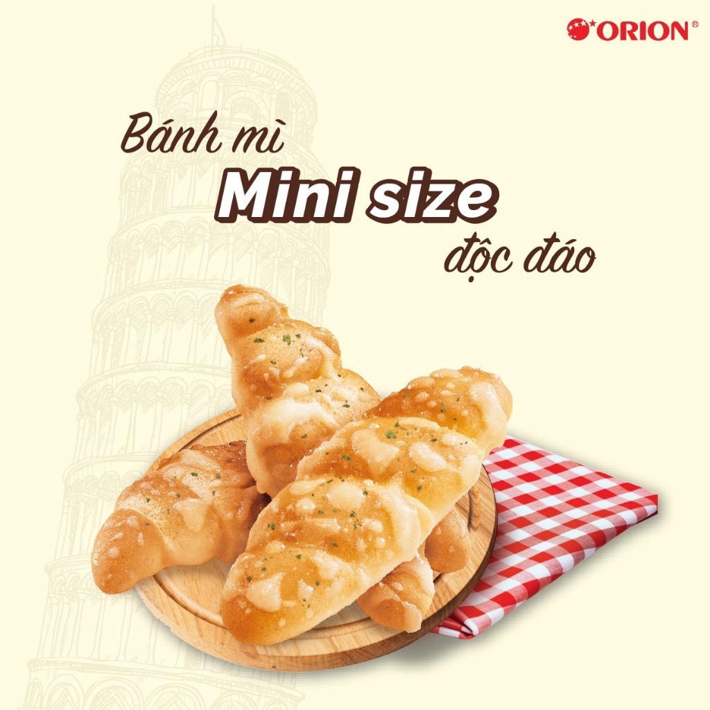 Bánh Nướng Giòn C'est Bon Orion Baguette Vị Bơ Tỏi Đút Lò (Túi 5 gói)