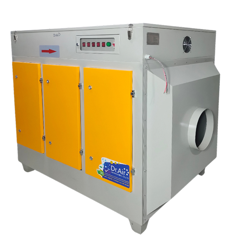 Máy UV xúc tác quang xử lý khí thải Dr.Ozone UVT-5000 - Lưu lượng xử lý: 5000 m3/h - Hàng chính hãng