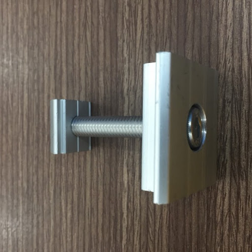 Kẹp giữa cố định 2 tấm pin năng lượng mặt trời GIVASOLAR