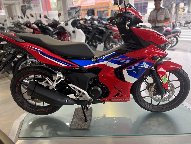 Xe Máy Honda Winner X 150cc Phiên Bản Thể Thao 2023_Đỏ Đen Trắng