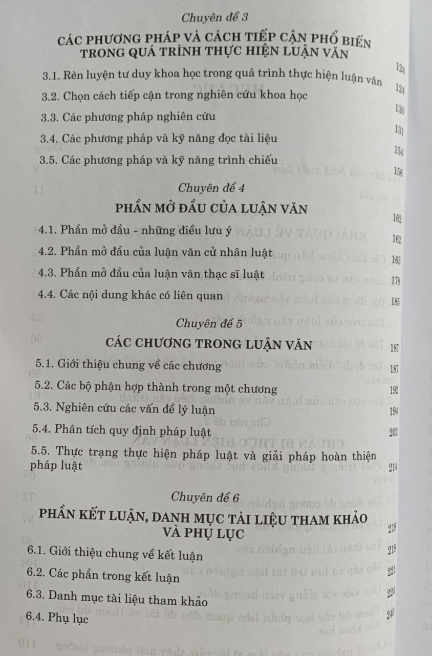 Để Hoàn Thành Tốt Luận Văn Ngành Luật (tái bản lần thứ tư, có sửa chữa, bổ sung)