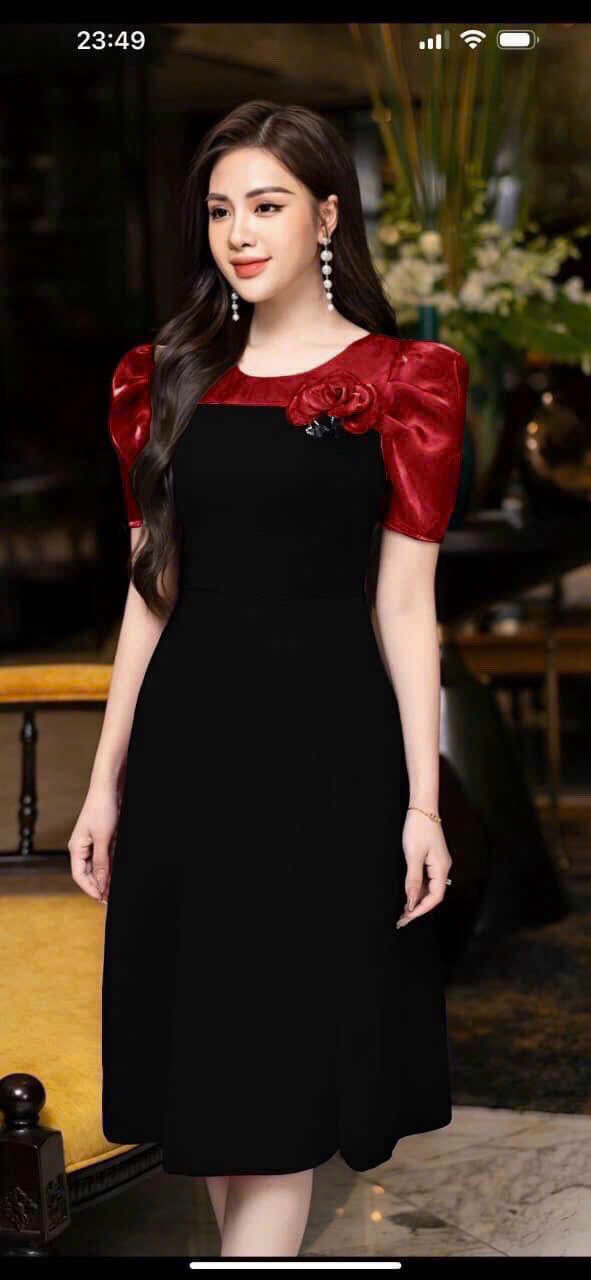 ĐẦM SUÔN LỤA ĐÍNH HOA NGỰC CAO CẤP