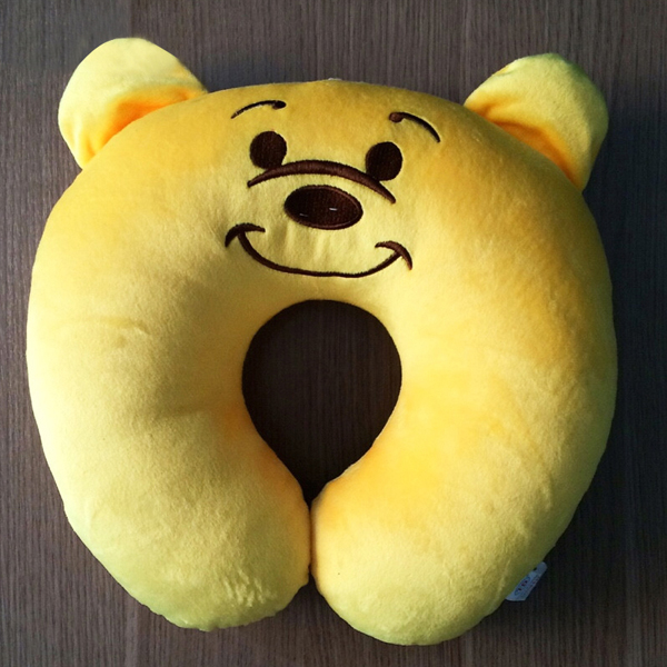 Gối Chữ U Gấu Pooh U16 (Màu Vàng)