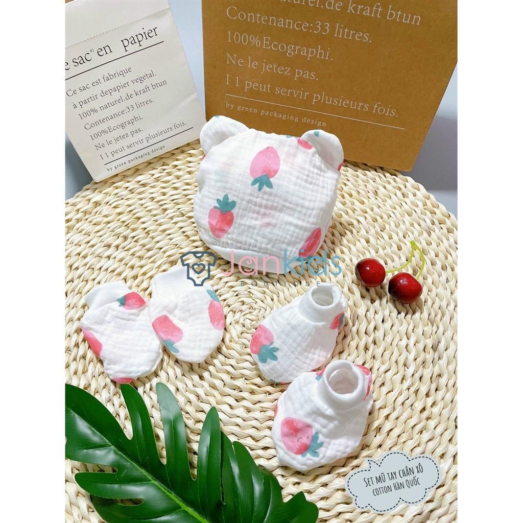 Set bao tay bao chân và mũ đội đầu sơ sinh cho bé chất vải xô mềm mại