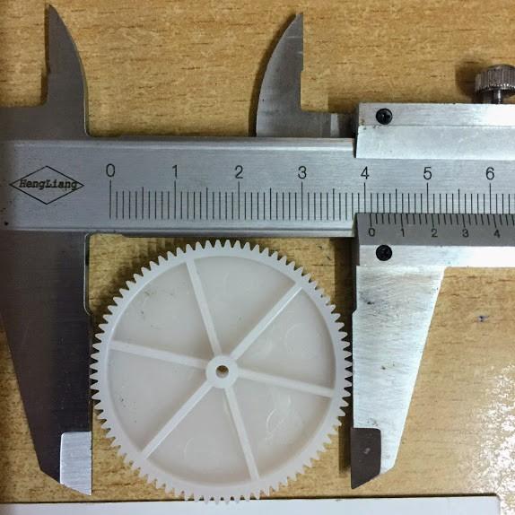 Bánh răng nhựa 80 răng lỗ trục 1.9mm dùng để chế tạo đồ chơi