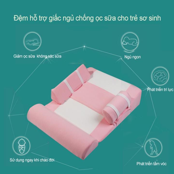 Nệm chống trào ngược cho trẻ sơ sinh CoolFoam cao su đàn hồi tốt